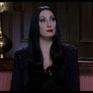 Meet your Posher, Adrianna